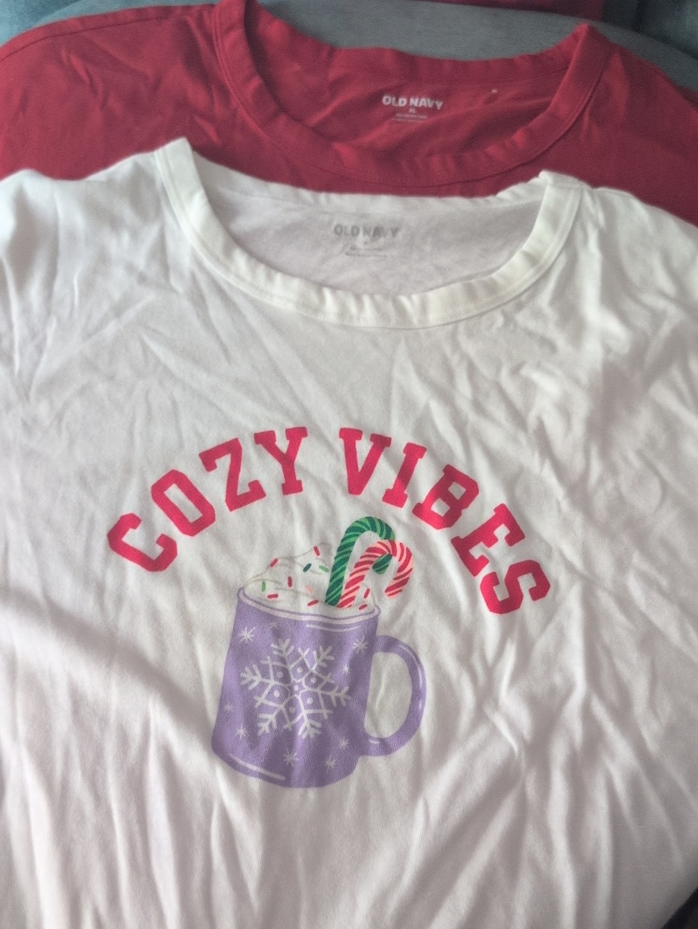 Old Navy White Graphic Tee with Pink Text & Purple Mug